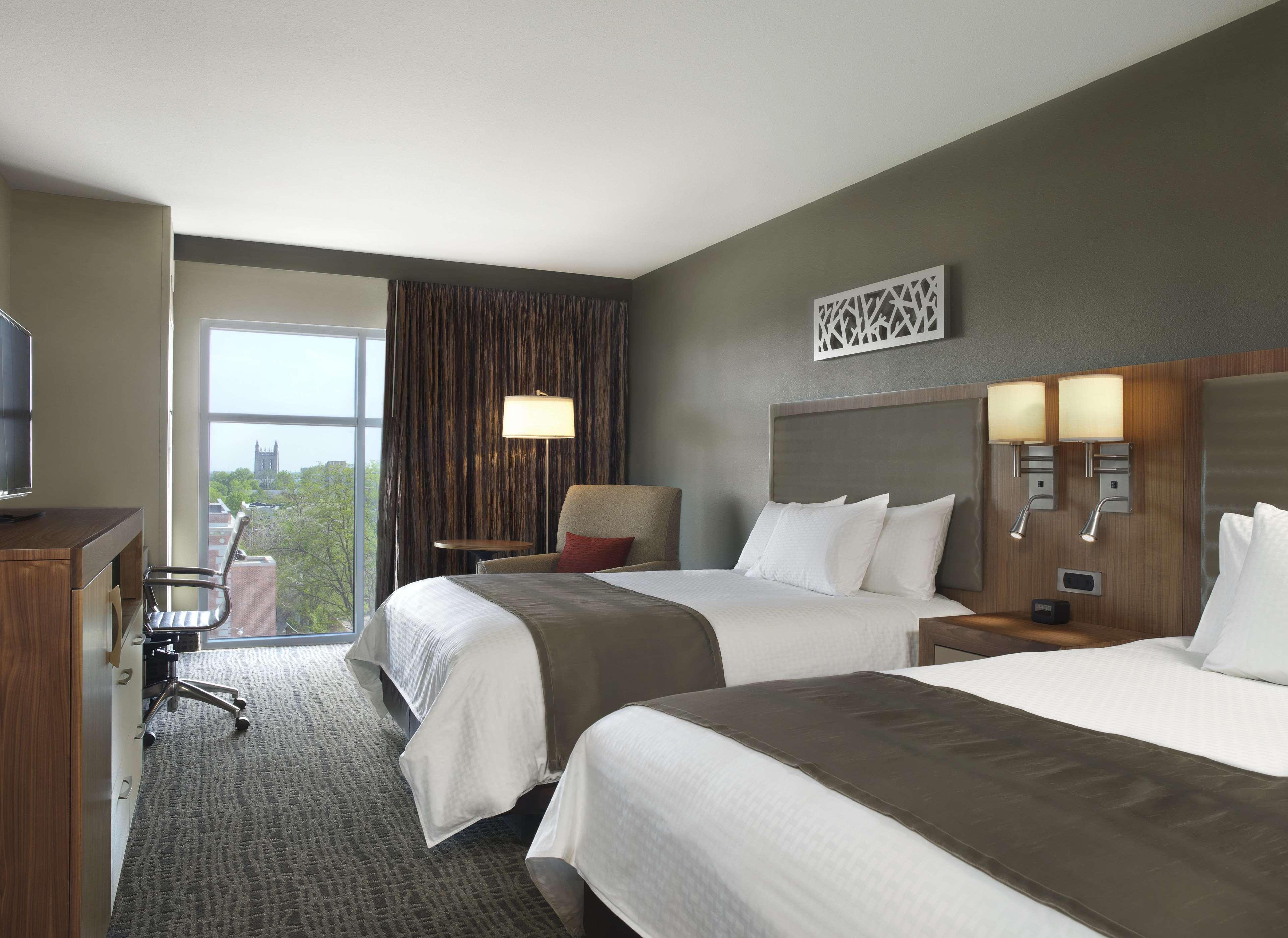 The Broadway Columbia - A Doubletree By Hilton Hotel Exterior foto