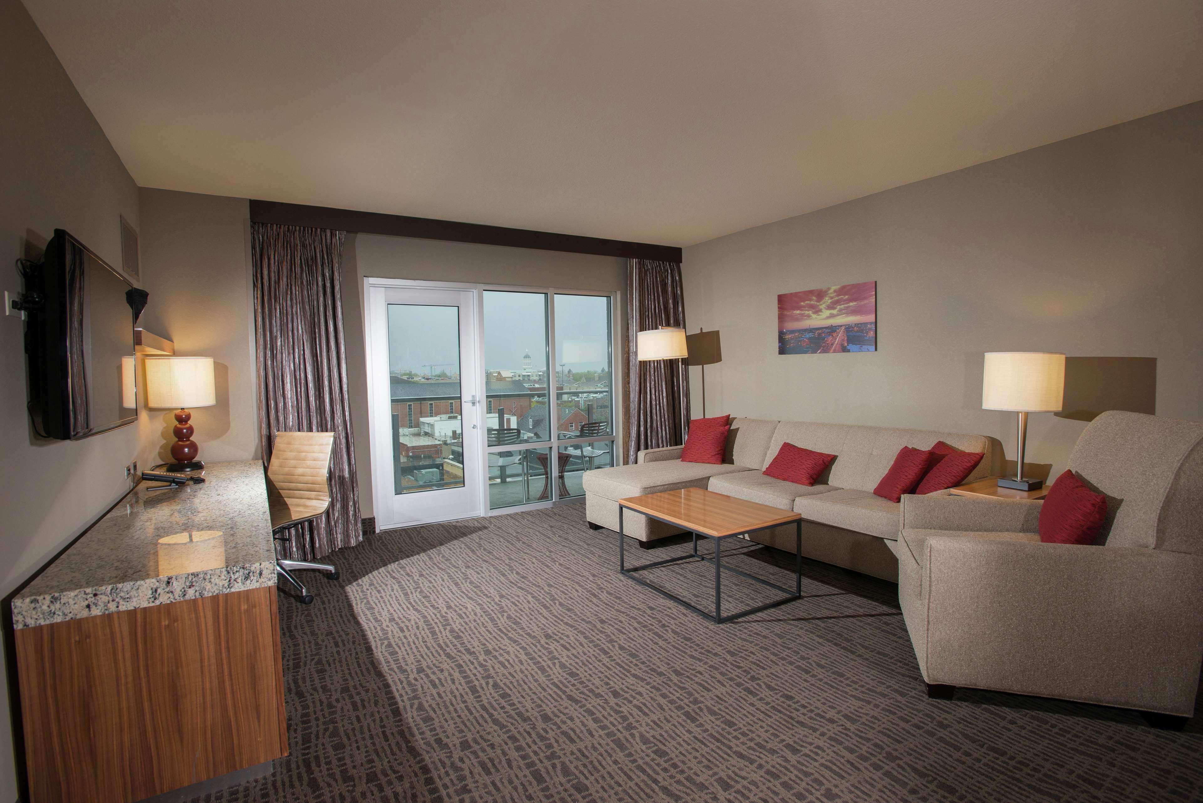 The Broadway Columbia - A Doubletree By Hilton Hotel Exterior foto